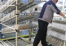 汽车头枕存放架